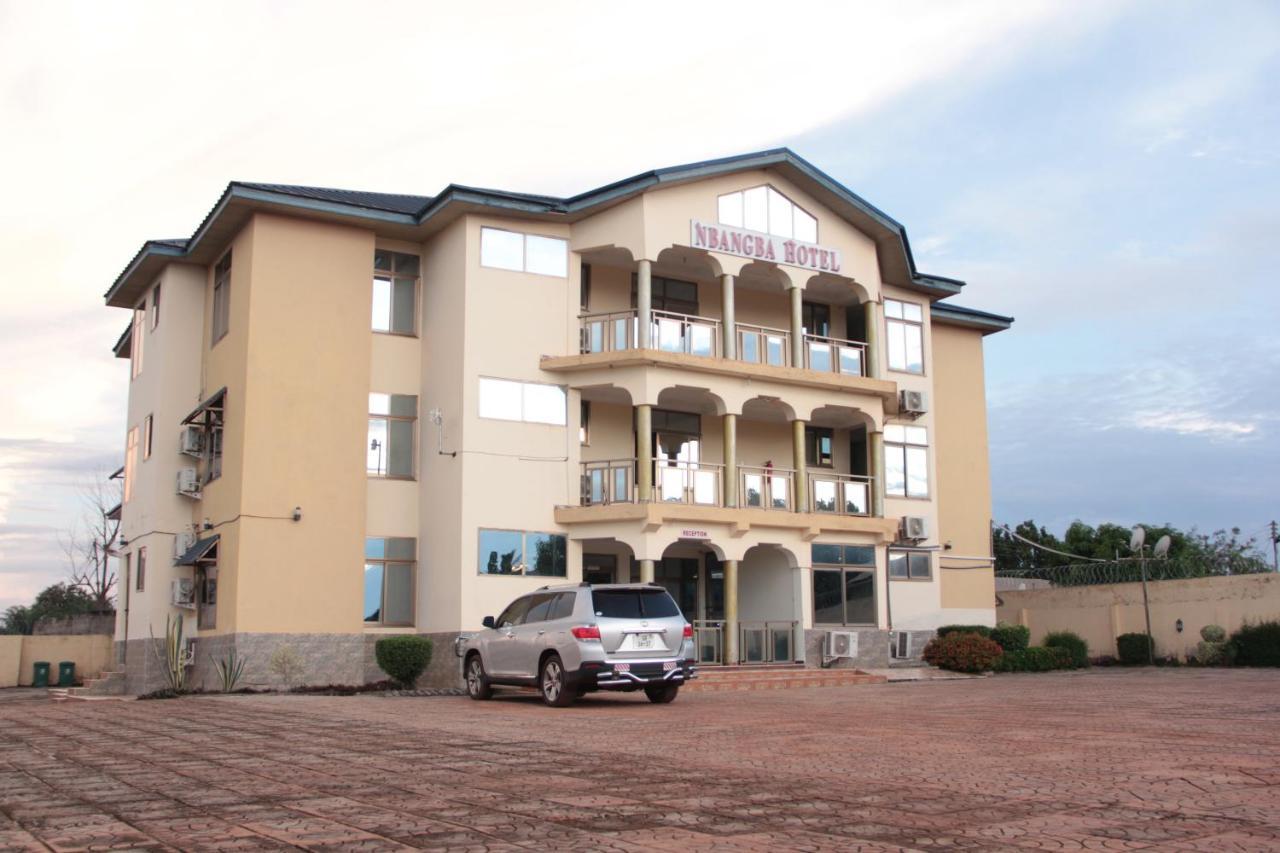 Nbangba Hotel Techiman 外观 照片